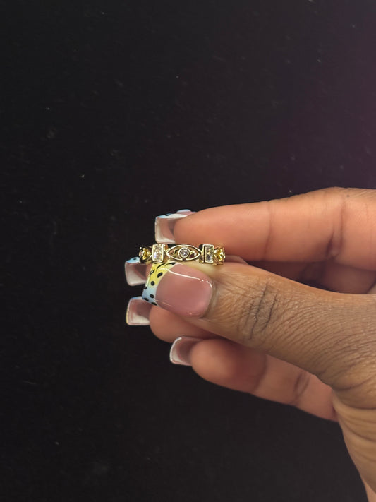 Dazzling Eye Ring