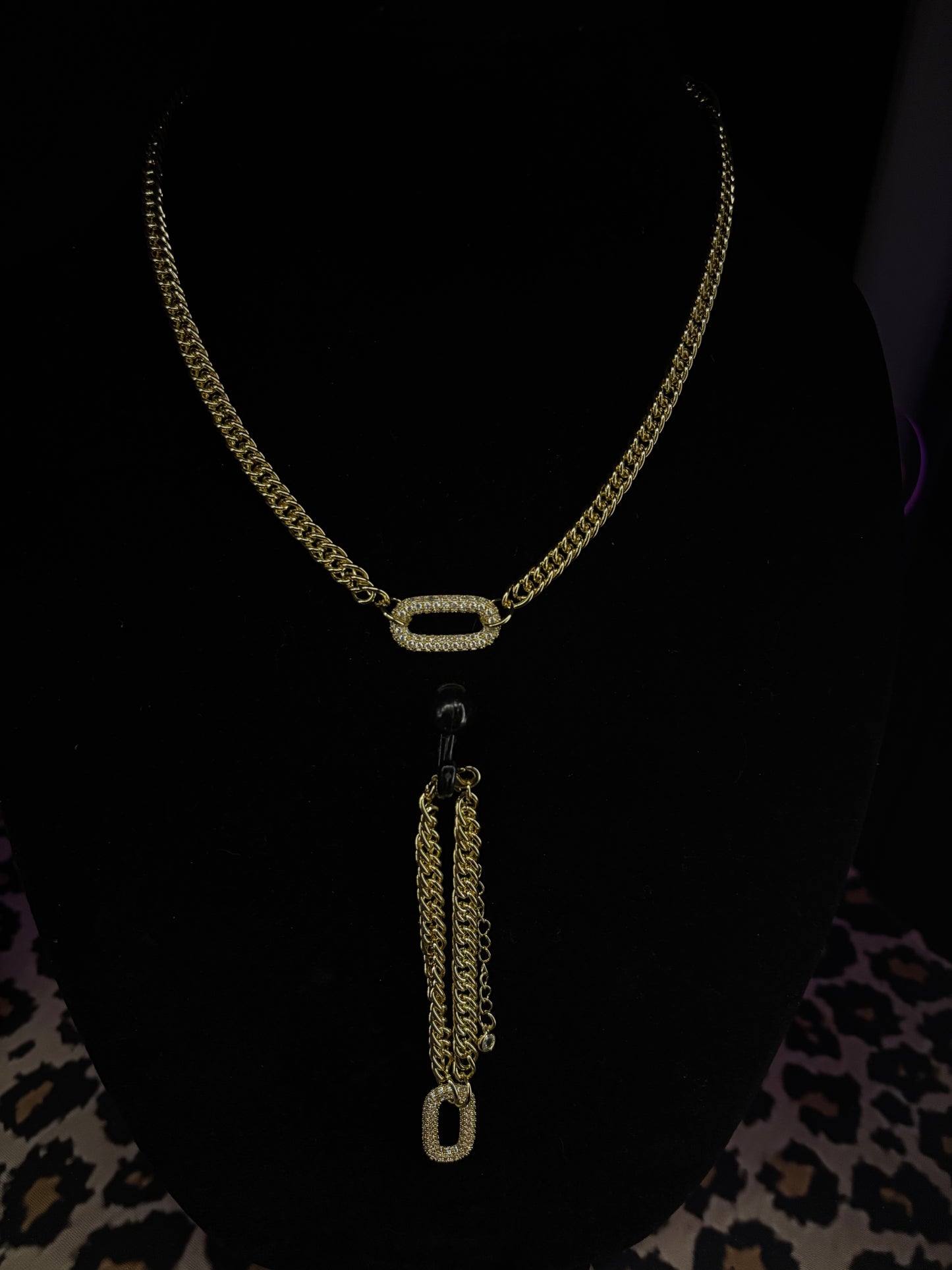 Oval Necklace Set